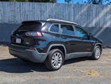 Used 2019 Jeep Cherokee Latitude w/ Popular Appearance Group image 4