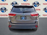 Used 2017 Toyota Highlander XLE image 6