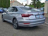 Used 2020 Volkswagen Jetta SEL image 3