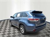 Used 2014 Toyota Highlander XLE image 4