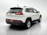 Used 2016 Jeep Cherokee Latitude image 5