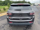 Used 2021 Jeep Compass Latitude image 2