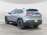 Used 2018 Jeep Cherokee Latitude w/ Cold Weather Group image 3