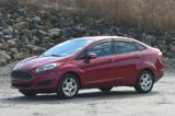 Used 2016 Ford Fiesta SE image 2
