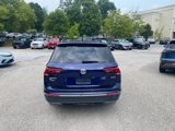 Used 2021 Volkswagen Tiguan SE w/ Panoramic Sunroof Package image 5