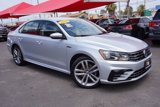 Used 2018 Volkswagen Passat 2.0T image 2