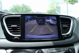 Used 2022 Chrysler Pacifica Touring-L image 5