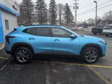 Used 2025 Chevrolet Trax LT w/ Driver Confidence Package image 5