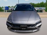 New 2025 Hyundai Elantra SE image 3
