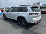 New 2025 Jeep Grand Cherokee L Laredo image 3