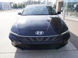 New 2025 Hyundai Elantra Sport image 2