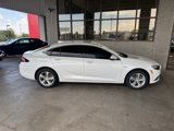 Used 2018 Buick Regal Preferred image 3