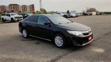 Used 2014 Toyota Camry LE image 2