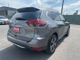 Used 2018 Nissan Rogue SL image 4