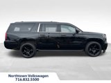 Used 2018 Chevrolet Suburban LT w/ Luxury Package image 2