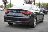 Used 2016 Hyundai Sonata SE image 3