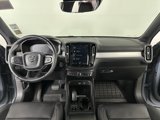 Used 2020 Volvo XC40 T5 Momentum w/ Protection Package image 5