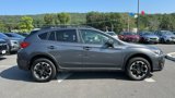 Used 2023 Subaru Crosstrek 2.0i Premium image 2
