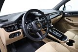 Certified 2022 Porsche Macan image 4