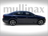 Used 2015 Volkswagen Passat TDI SEL Premium image 2