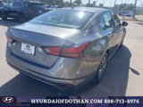 Used 2023 Nissan Altima 2.5 SV image 4