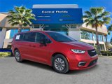 New 2025 Chrysler Pacifica Select image 2