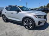 Certified 2023 Volvo XC40 B5 Plus image 2