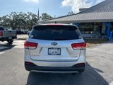 Used 2017 Kia Sorento EX image 4
