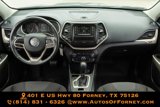 Used 2017 Jeep Cherokee Latitude image 2