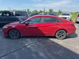 Used 2022 Hyundai Elantra SEL w/ Convenience Package image 2