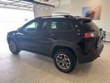 Used 2021 Jeep Cherokee Trailhawk image 4