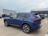 Used 2023 Nissan Rogue SV image 4