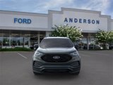New 2023 Ford Edge SE w/ Black Appearance Package image 6
