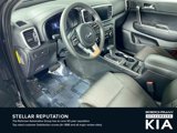 Used 2022 Kia Sportage LX image 3