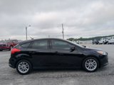 Used 2017 Ford Focus SE image 2