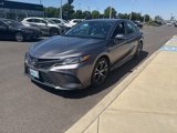 Used 2020 Toyota Camry SE image 3
