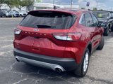 Used 2022 Ford Escape SE image 3