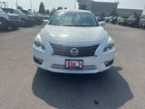 Used 2015 Nissan Altima 2.5 S w/ Sport Value Package image 2