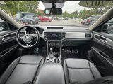 Used 2018 Volkswagen Atlas SE image 2