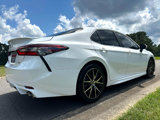 Used 2022 Toyota Camry SE image 5