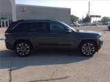 Certified 2022 Jeep Grand Cherokee Overland w/ Luxury Tech Group IV image 2