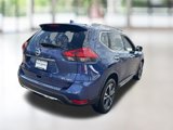 Used 2017 Nissan Rogue SL image 5