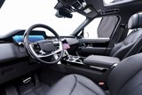 Used 2023 Land Rover Range Rover SE image 2