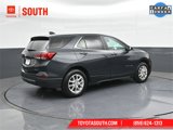 Used 2023 Chevrolet Equinox LT image 2