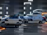 Used 2017 Nissan Altima 2.5 SV image 2
