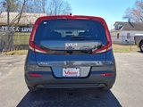 Used 2022 Kia Soul LX image 5