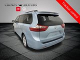 Used 2017 Toyota Sienna LE image 4