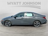 New 2025 Hyundai Elantra SEL image 2