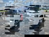Used 2019 GMC Yukon XL SLT image 5