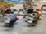 Used 2023 Volkswagen Tiguan SE image 6